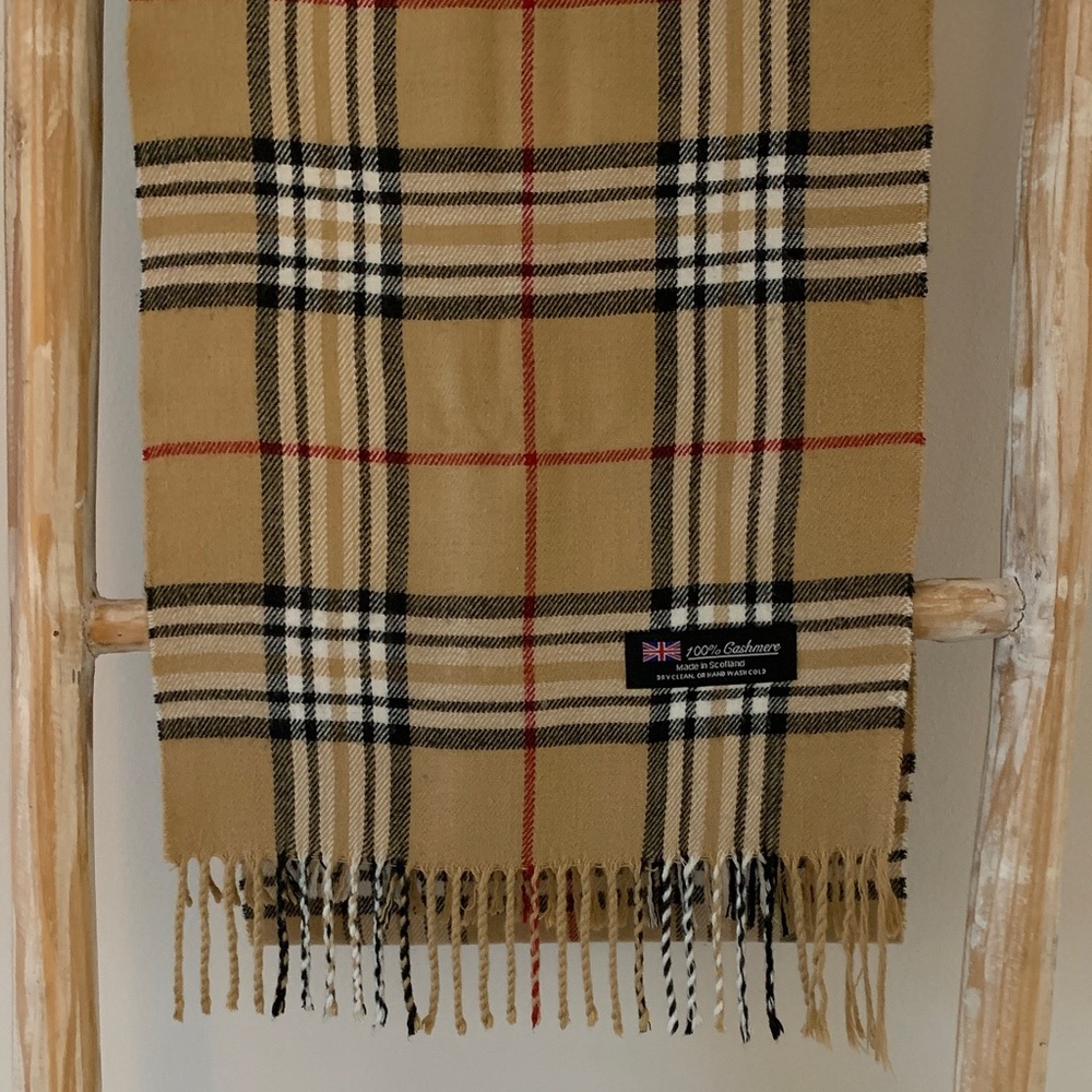 100% CASHMERE scarf SCOTLAND
